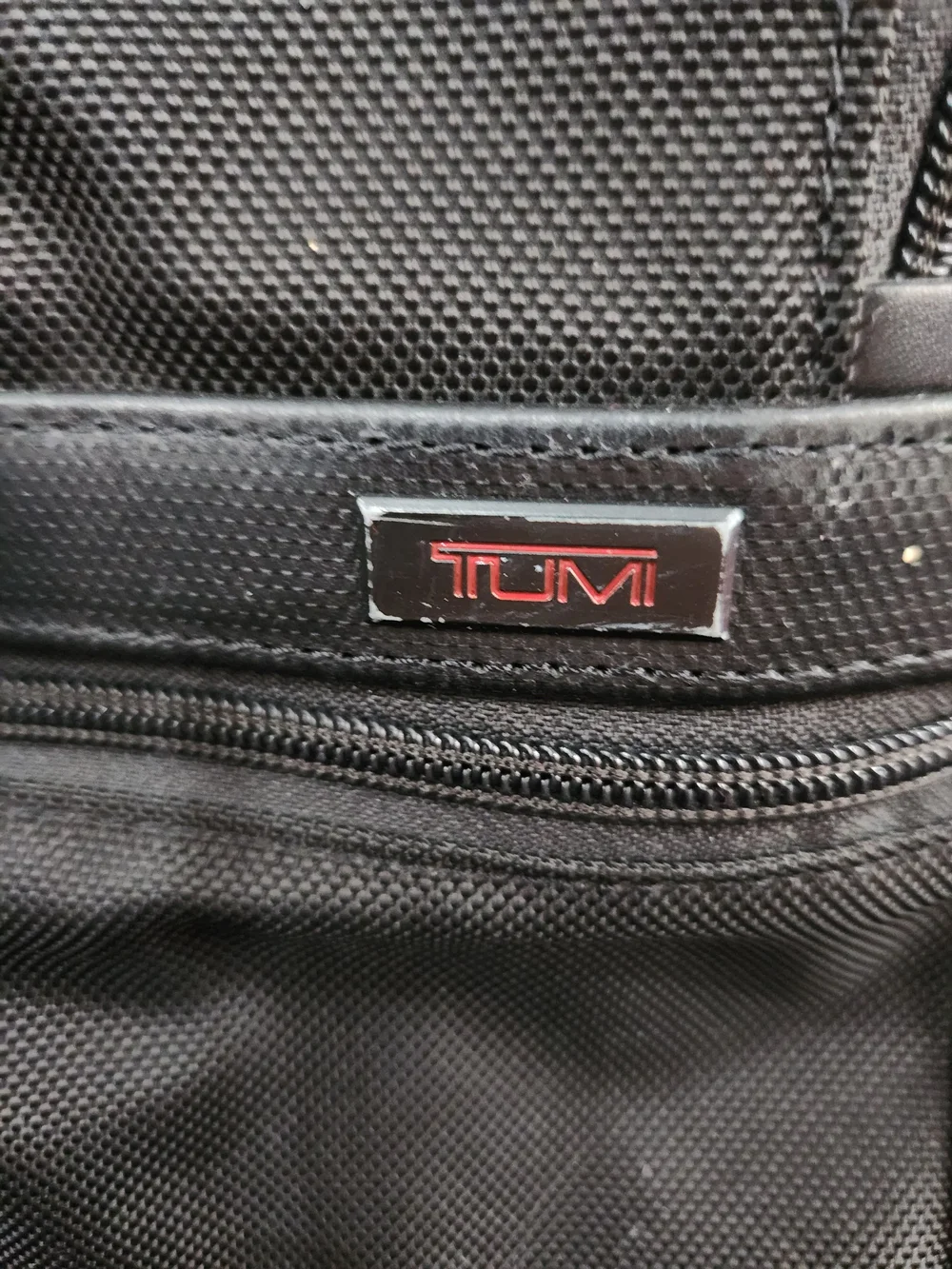 Tumi Black Men's Briefcase - Durable Travel & Work Laptop Bag